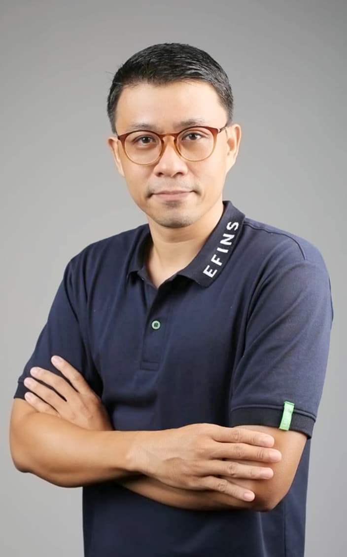 คุณสุรเมธี มณีสุโข